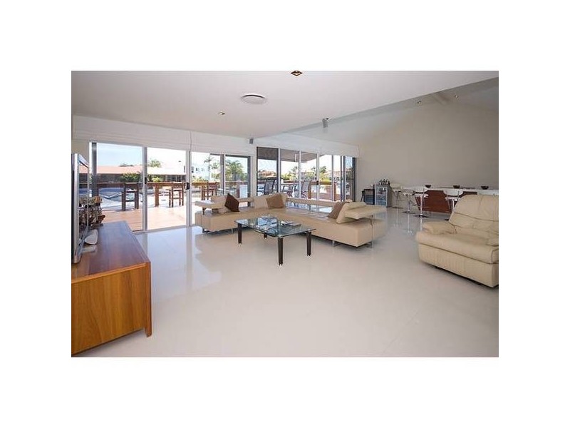 Runaway Bay QLD 4216