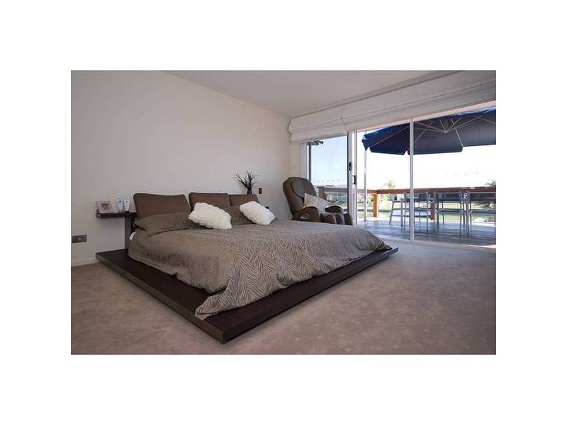 Runaway Bay QLD 4216