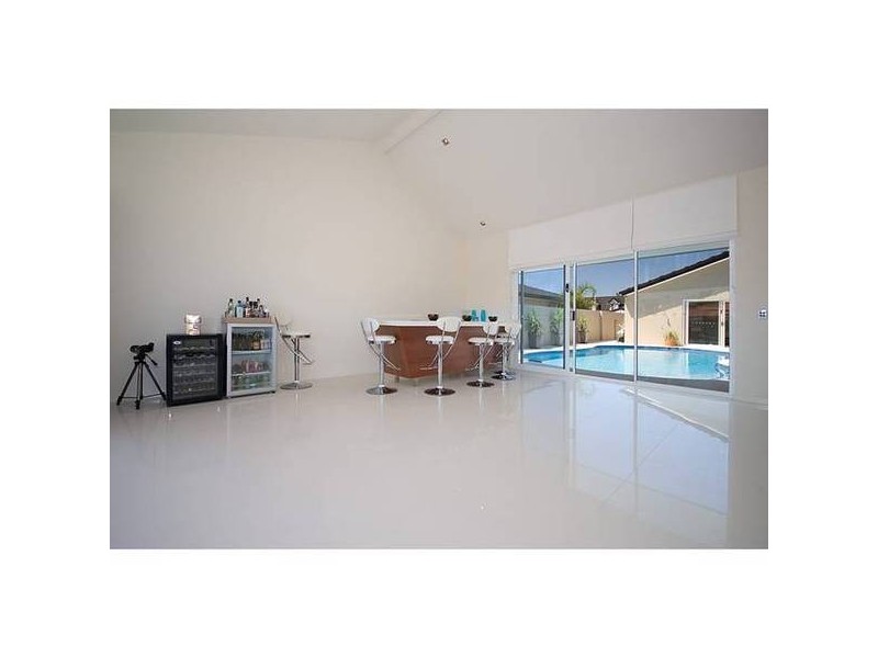 Runaway Bay QLD 4216