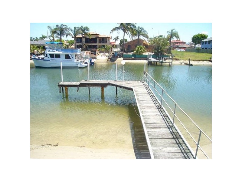 32 O’Grady Drive, Paradise Point QLD 4216