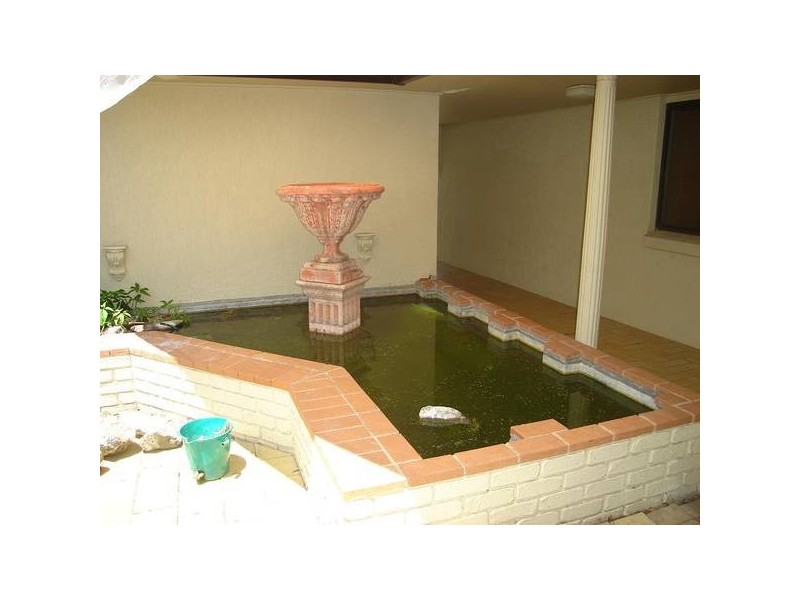 32 O’Grady Drive, Paradise Point QLD 4216