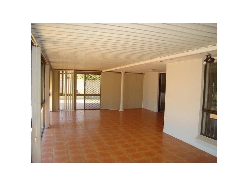 32 O’Grady Drive, Paradise Point QLD 4216