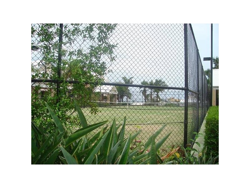 11/3 Marina Crescent, Runaway Bay QLD 4216