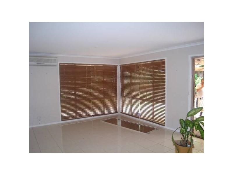 31 Jack Nicklaus Way, Parkwood QLD 4214