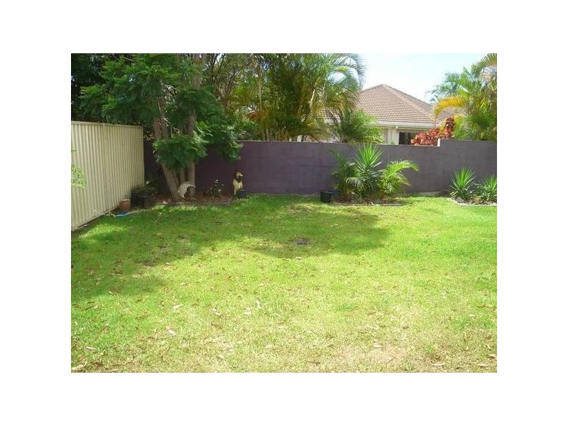 63 Tiger Drive, Arundel QLD 4214