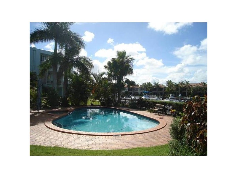 Runaway Bay QLD 4216