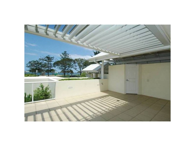 Labrador QLD 4215