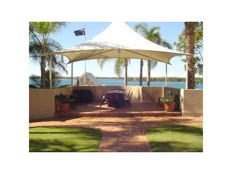 Hollywell QLD 4216