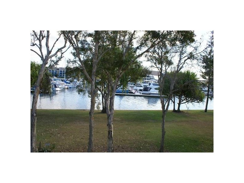 Hollywell QLD 4216