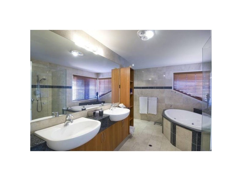 Runaway Bay QLD 4216