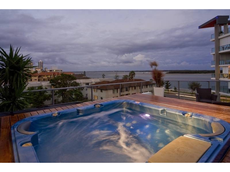 Biggera Waters QLD 4216