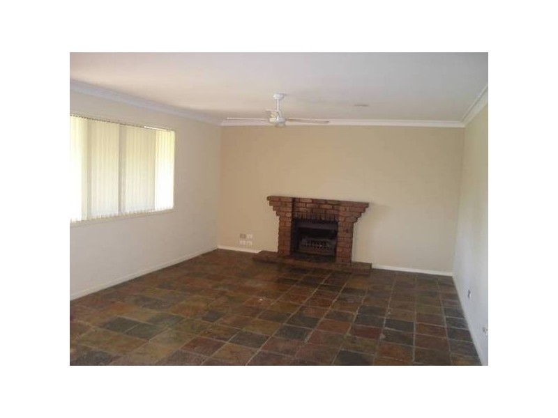 6 Rason Way, Coombabah QLD 4216