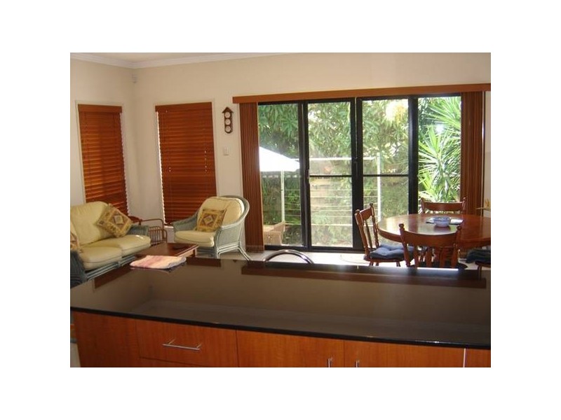 Paradise Point QLD 4216