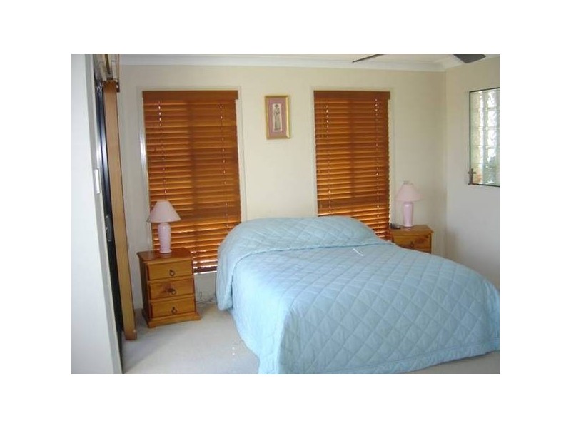 Paradise Point QLD 4216