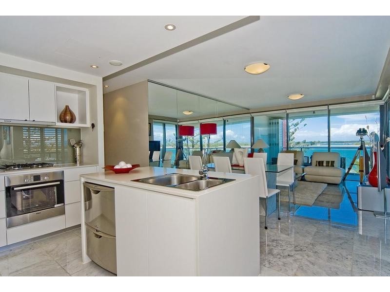 1206/438 Marine Parade, Biggera Waters QLD 4216