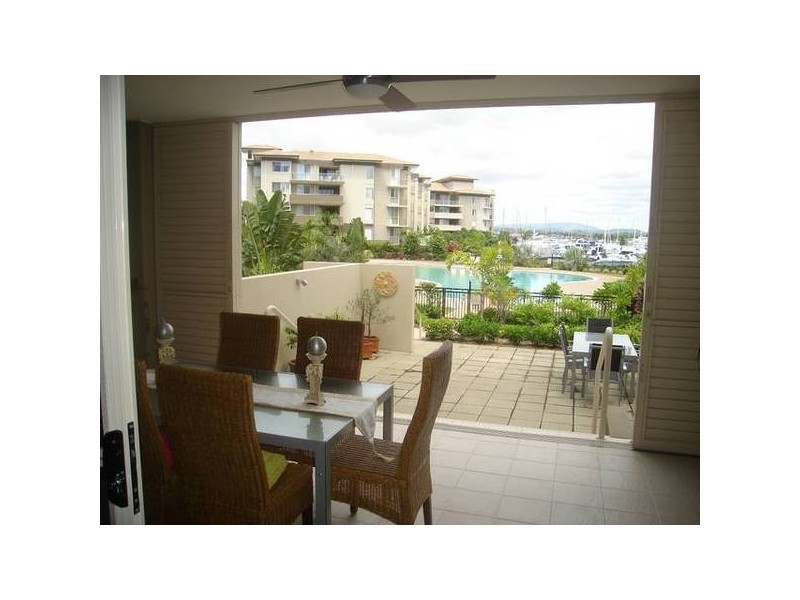 Hope Island QLD 4212