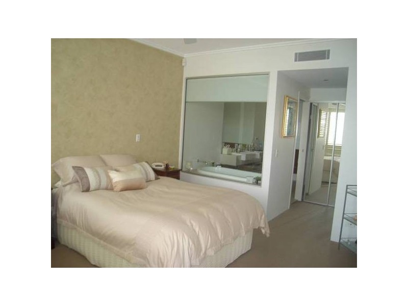 Hope Island QLD 4212