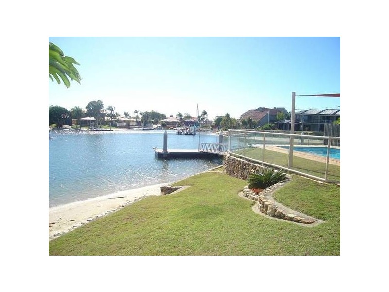 Paradise Point QLD 4216