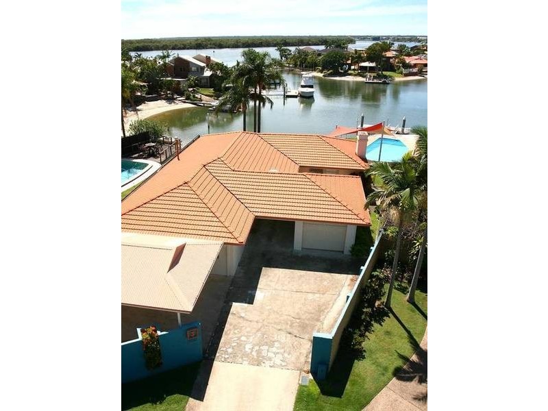 Paradise Point QLD 4216