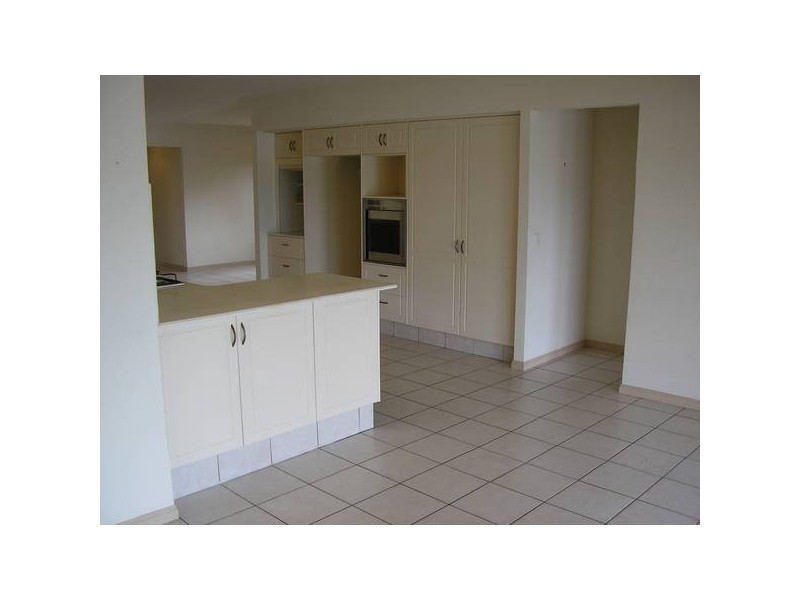 Paradise Point QLD 4216