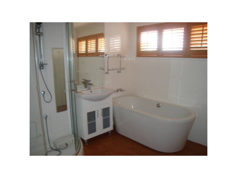 34 Sundance Way, Runaway Bay QLD 4216