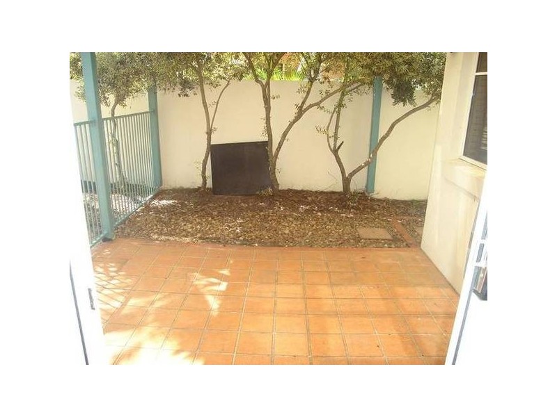 Hope Island QLD 4212