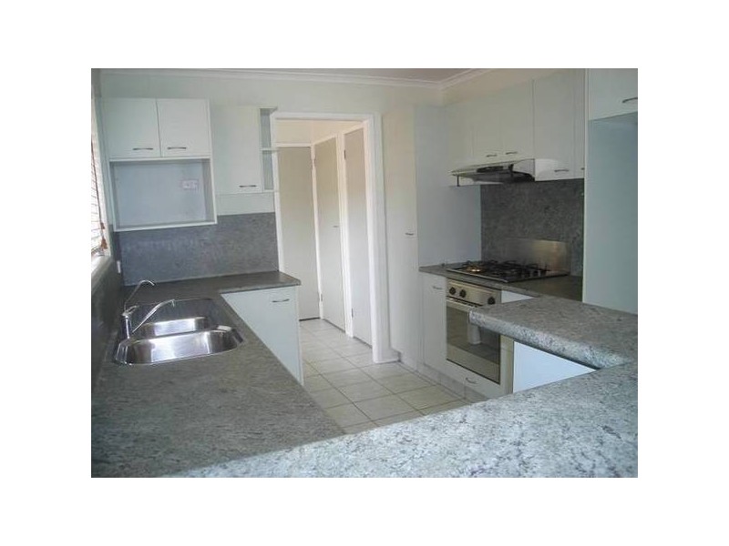 14 Jacaranda Avenue, Hollywell QLD 4216