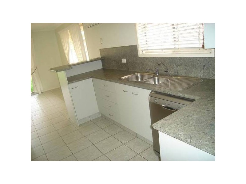 14 Jacaranda Avenue, Hollywell QLD 4216