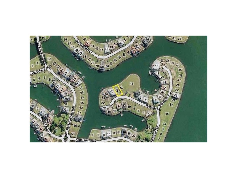 Sovereign Islands QLD 4216