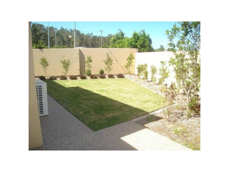 69 East Quay Drive, Biggera Waters QLD 4216