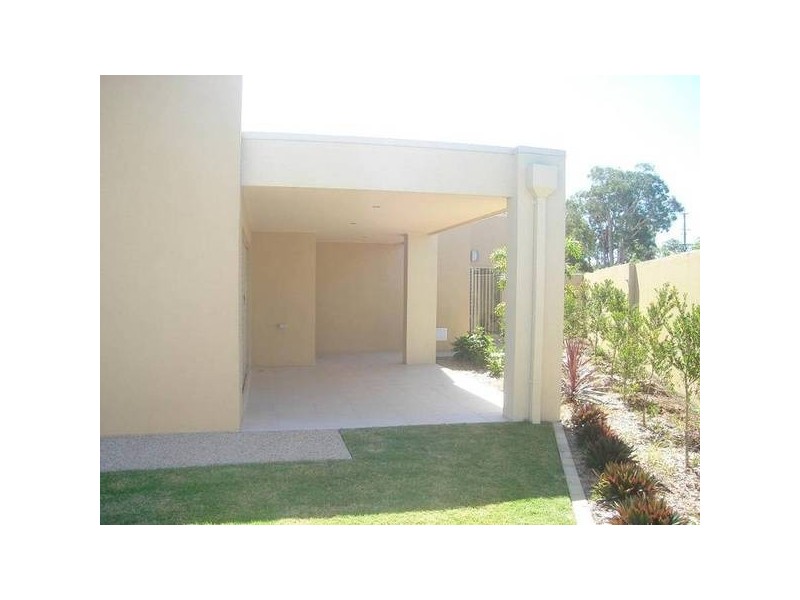 69 East Quay Drive, Biggera Waters QLD 4216