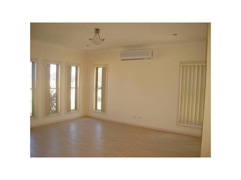 79 East Quay Drive, Biggera Waters QLD 4216