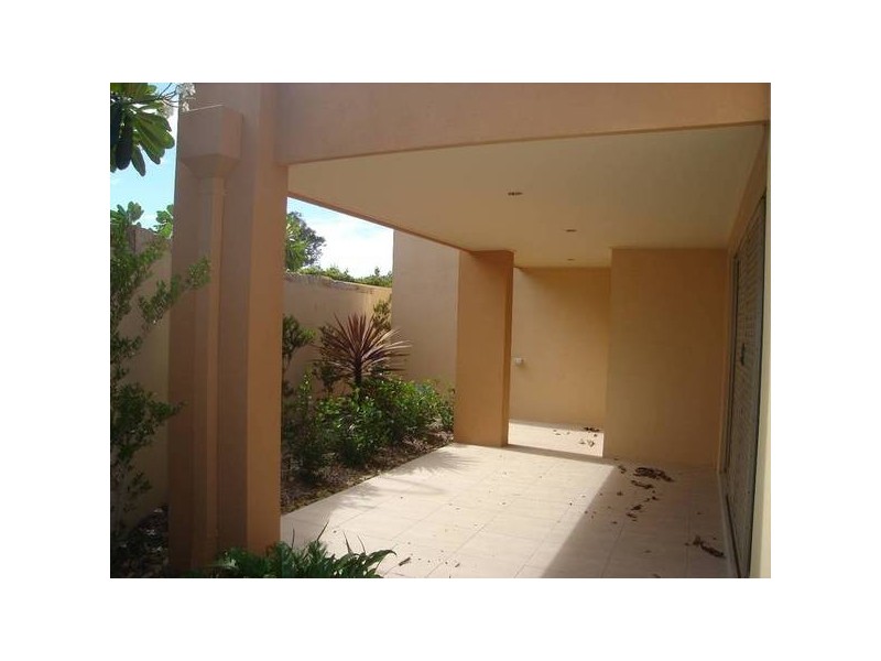 79 East Quay Drive, Biggera Waters QLD 4216