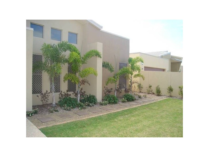 75 East Quay Drive, Biggera Waters QLD 4216