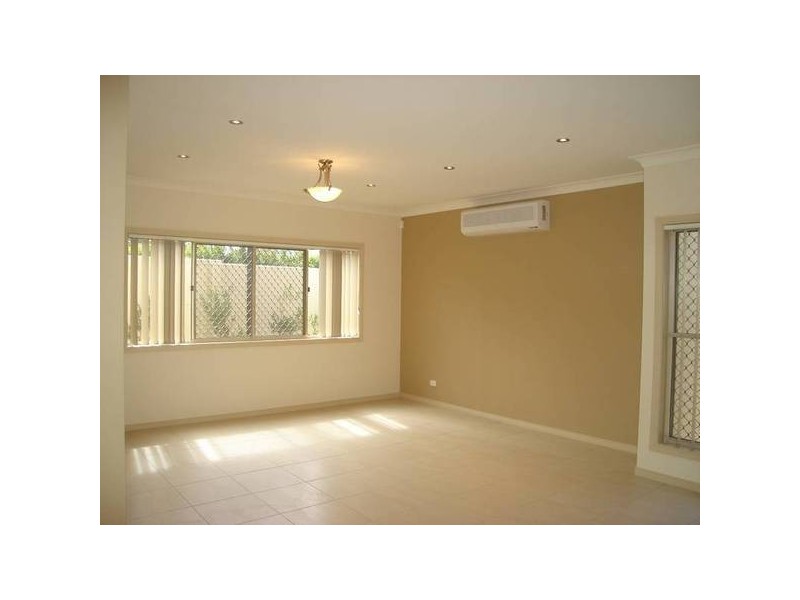 75 East Quay Drive, Biggera Waters QLD 4216
