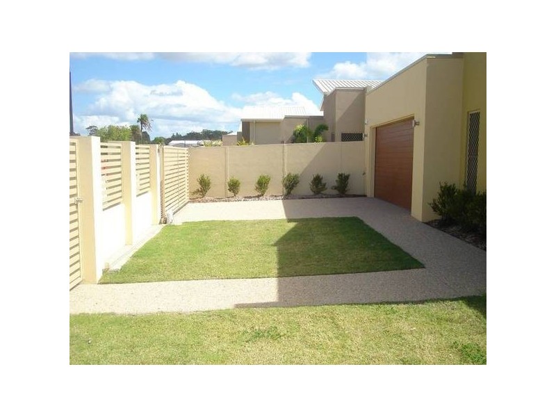 73 East Quay Drive, Biggera Waters QLD 4216