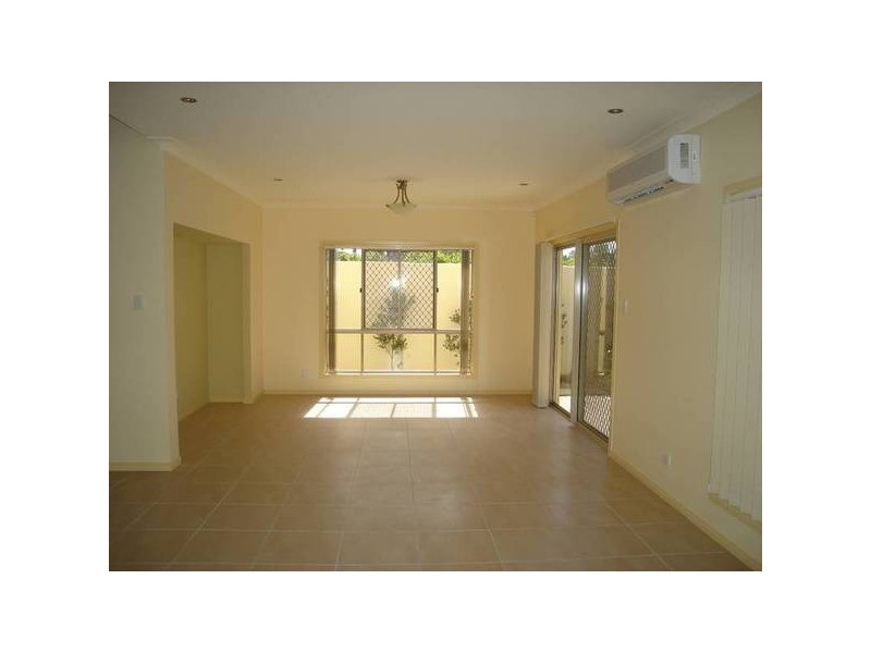 73 East Quay Drive, Biggera Waters QLD 4216