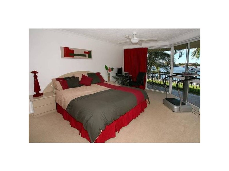 Runaway Bay QLD 4216