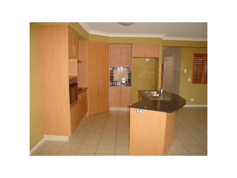 1/9 Jasmine Court, Hollywell QLD 4216