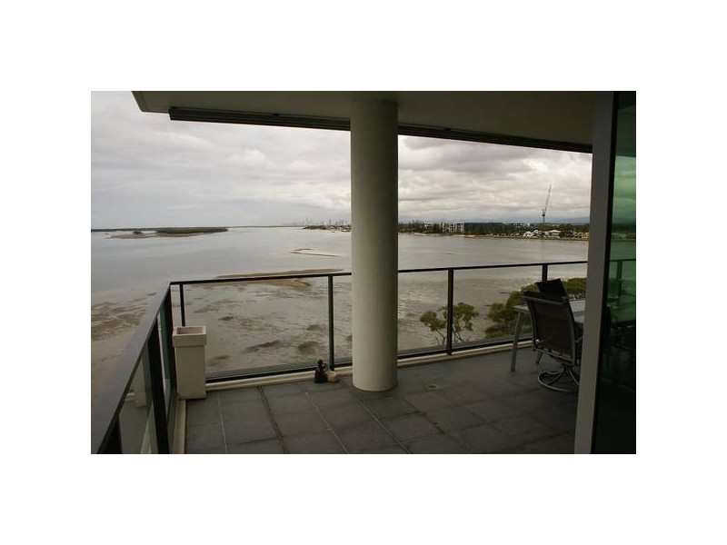 Paradise Point QLD 4216