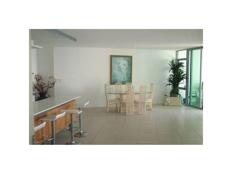 Paradise Point QLD 4216