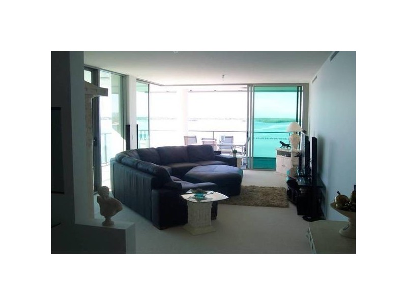 Paradise Point QLD 4216