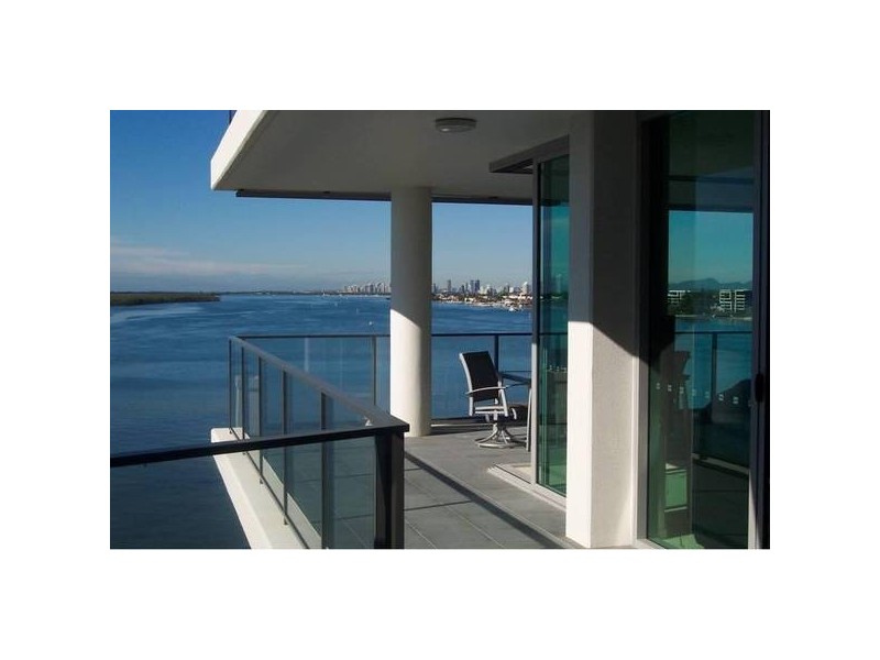 Paradise Point QLD 4216