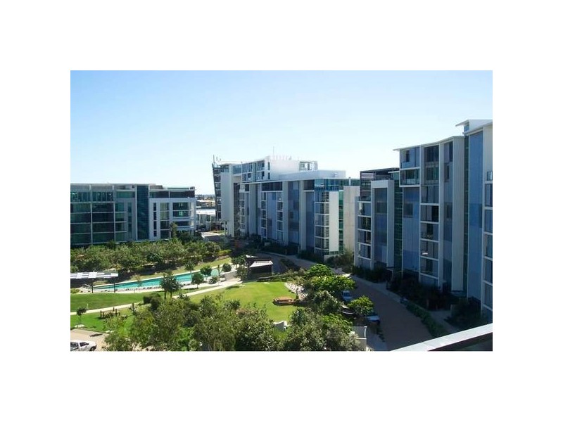 Paradise Point QLD 4216