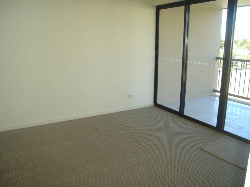 22/4 Bath Street, Biggera Waters QLD 4216