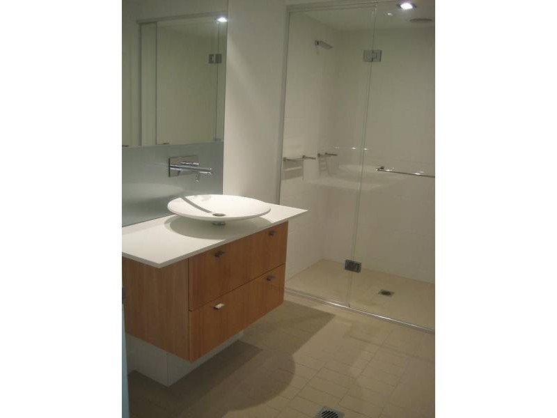 Paradise Point QLD 4216