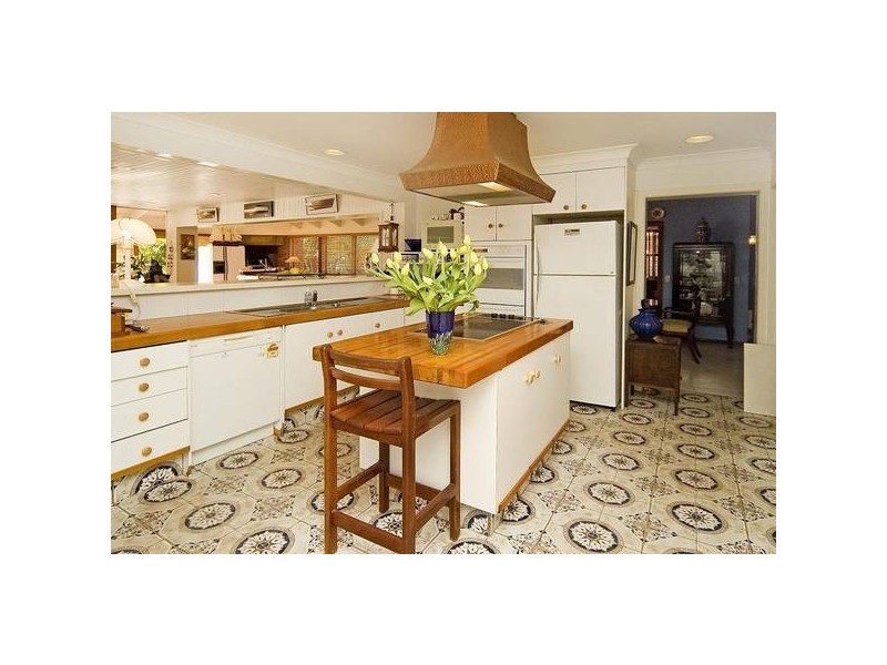 Runaway Bay QLD 4216