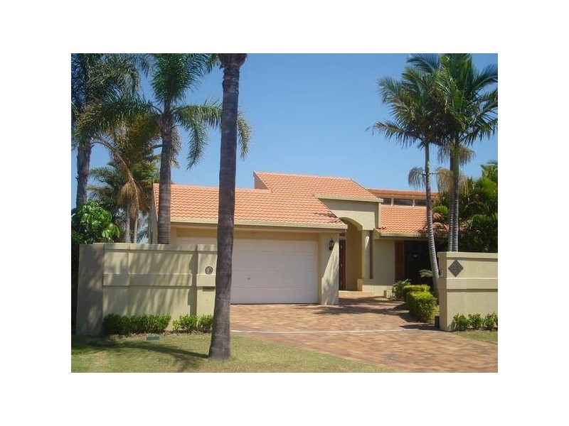 29 Cockelshell Court, Runaway Bay QLD 4216