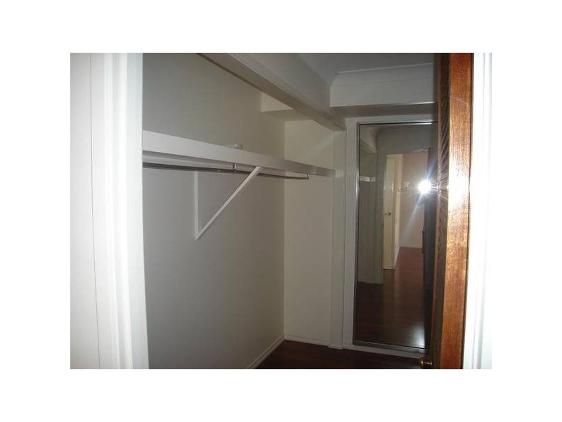 29 Cockelshell Court, Runaway Bay QLD 4216