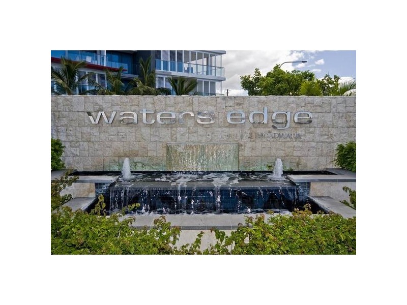 438 Marine Parade, Biggera Waters QLD 4216